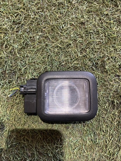 LUCE DI CORTESIA INTERNA ABITACOLO FORD KUGA 2022 LJ6A-13K767-AD3ZHE