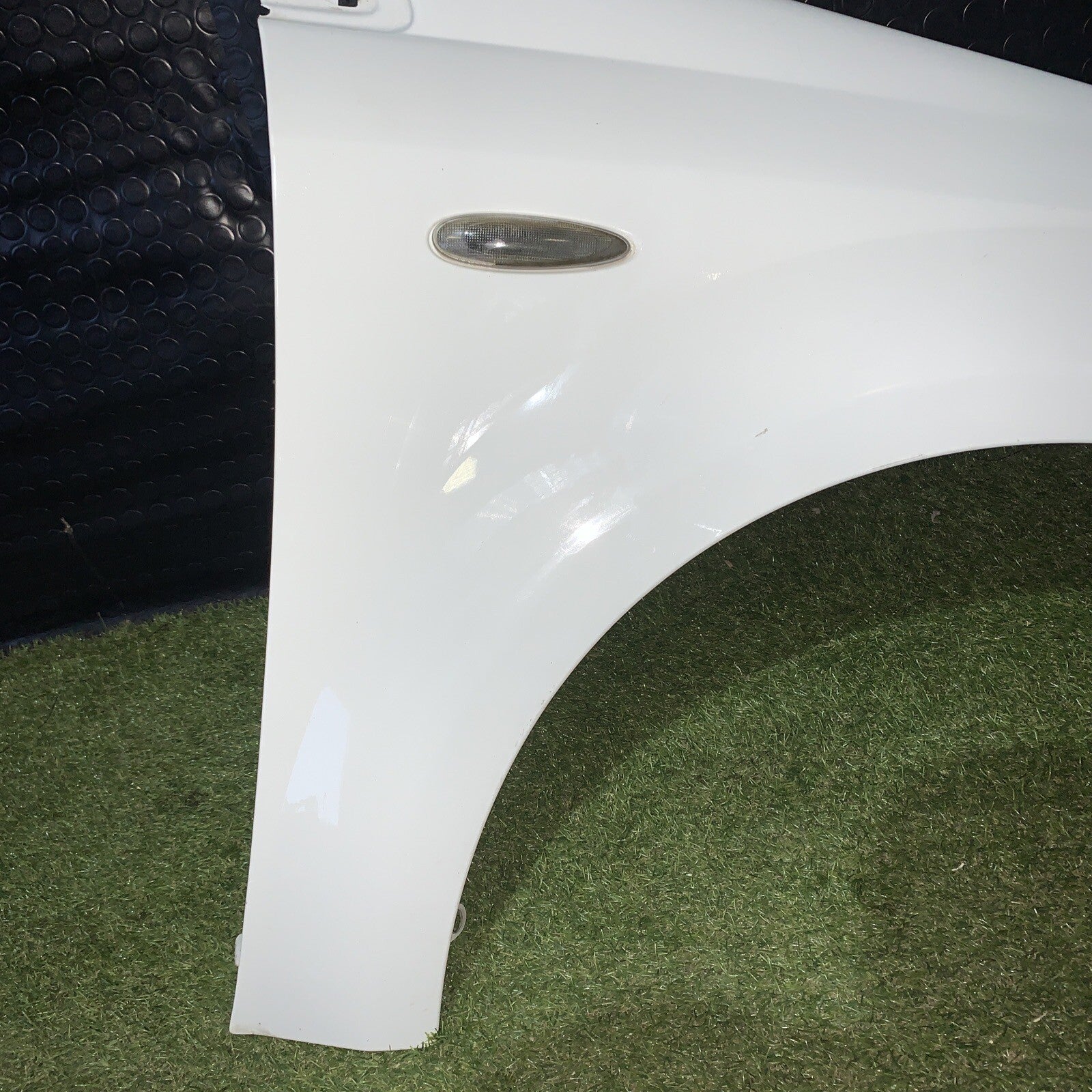 PARAFANGO ANT. DX PER FIAT CROMA