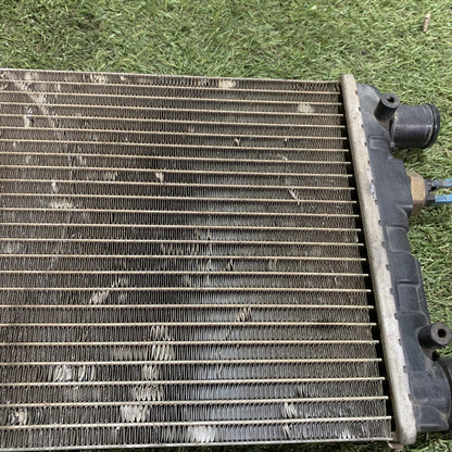 Radiatore Acqua Raffreddamento Motore Per Fiat Cinquecento Seicento 1.1 900 0.9