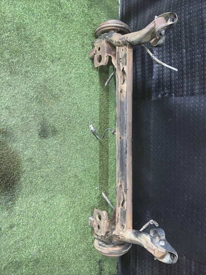 PONTE ASSALE POSTERIORE FORD FIESTA 5 V (01-10) 1.4 TDCI