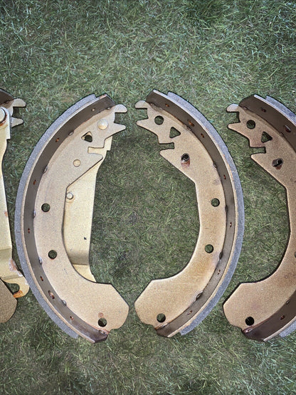 Kit ganasce freno Posteriore per OPEL VECTRA A REKORD E KADETT D MANTA