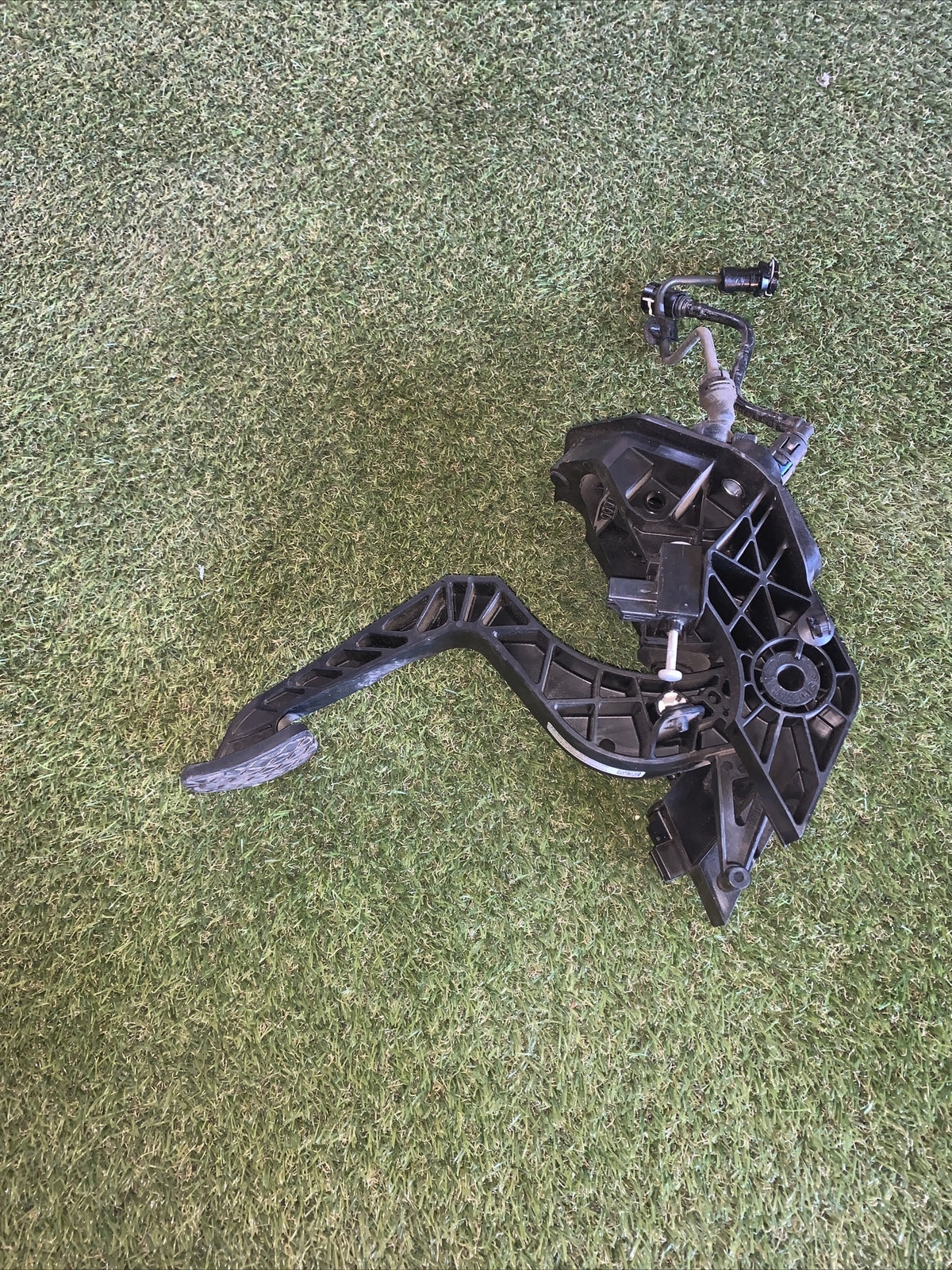 PEDALE FRIZIONE FORD Fiesta 7° Serie H1BC-7B633-A1F