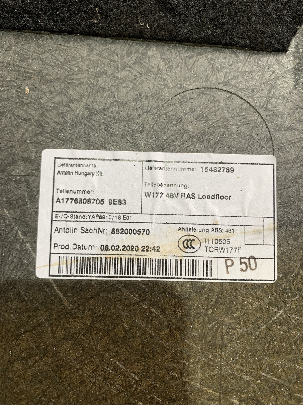 TAPPETO VANO BAULE MERCEDES Classe A Serie (W177) A1776808705 (18)