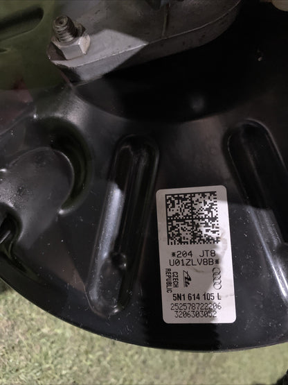 Pompa Servofreno Audi Q3 2016 2.0 Diesel 5N1614105L