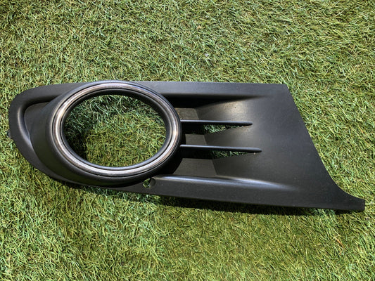 Griglia Fendinebbia Paraurti Anteriore Lato Destro Volkswagen Golf 6 5K0853666
