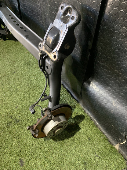 Ponte Assale Posteriore Volkswagen Golf 7 1.6 5Q0501049BJ (2)