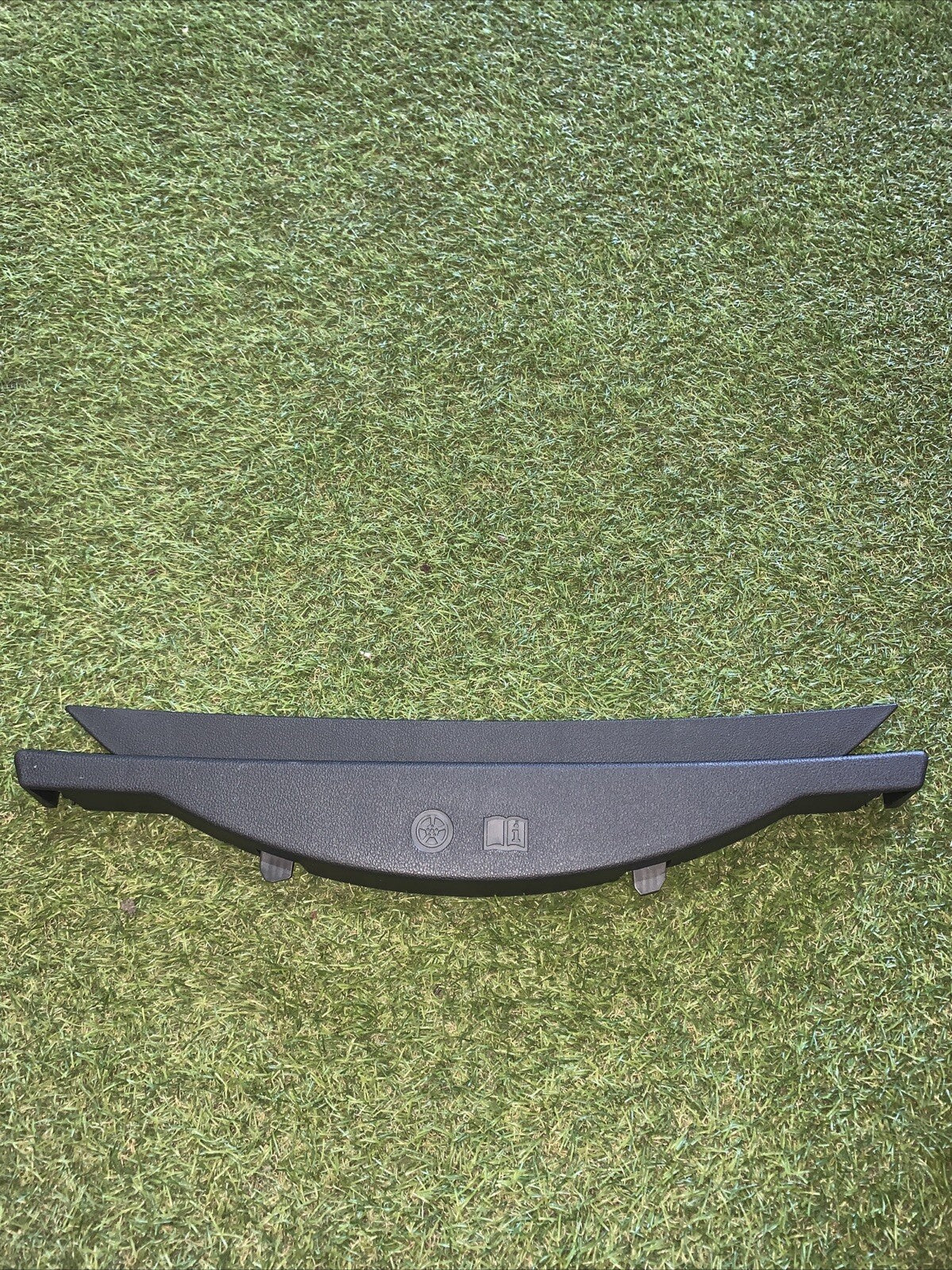 2GM863467 Staffa Di Supporto Ripiano Posteriore Per Volkswagen T-Cross