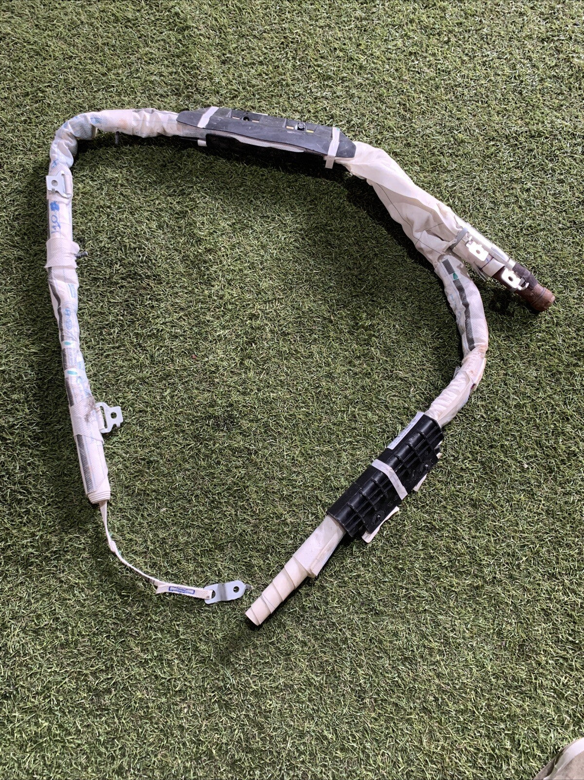 AIRBAG A TENDINA LATO SINISTRO PER HYUNDAI i10 2° Serie 85010B9000 (11 )