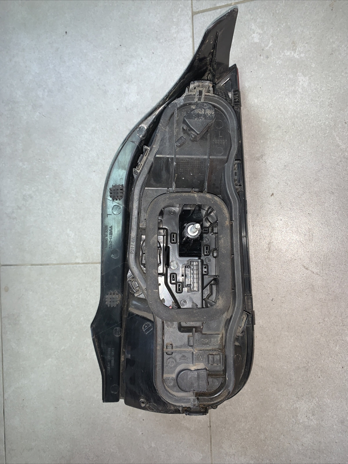 STOP FANALE POSTERIORE SINISTRO VOLKSWAGEN Up 1S0945257