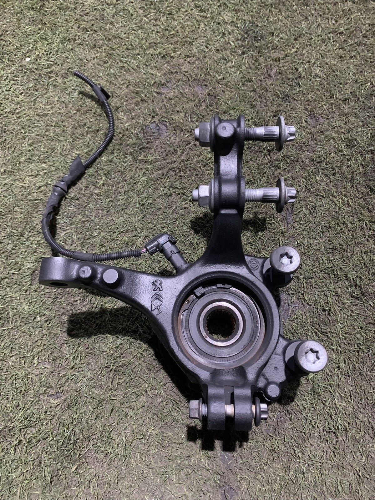 Mozzo Montante Fusello Anteriore Sinistro Alfa Romeo Junior 1.2 Mild Hybrid