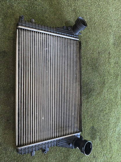 RADIATORE INTERCOOLER VOLKSWAGEN GOLF 5 1.9 1K0145803A