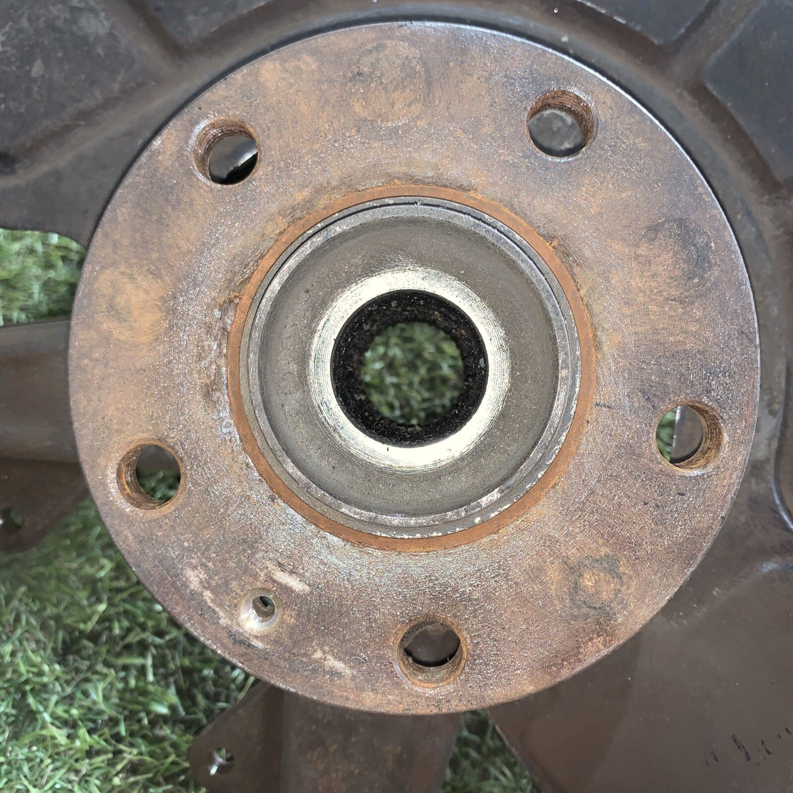 1K0407255T MOZZO MONTANTE FUSELLO ANTERIORE SINISTRO VOLKSWAGEN GOLF 5 1.9