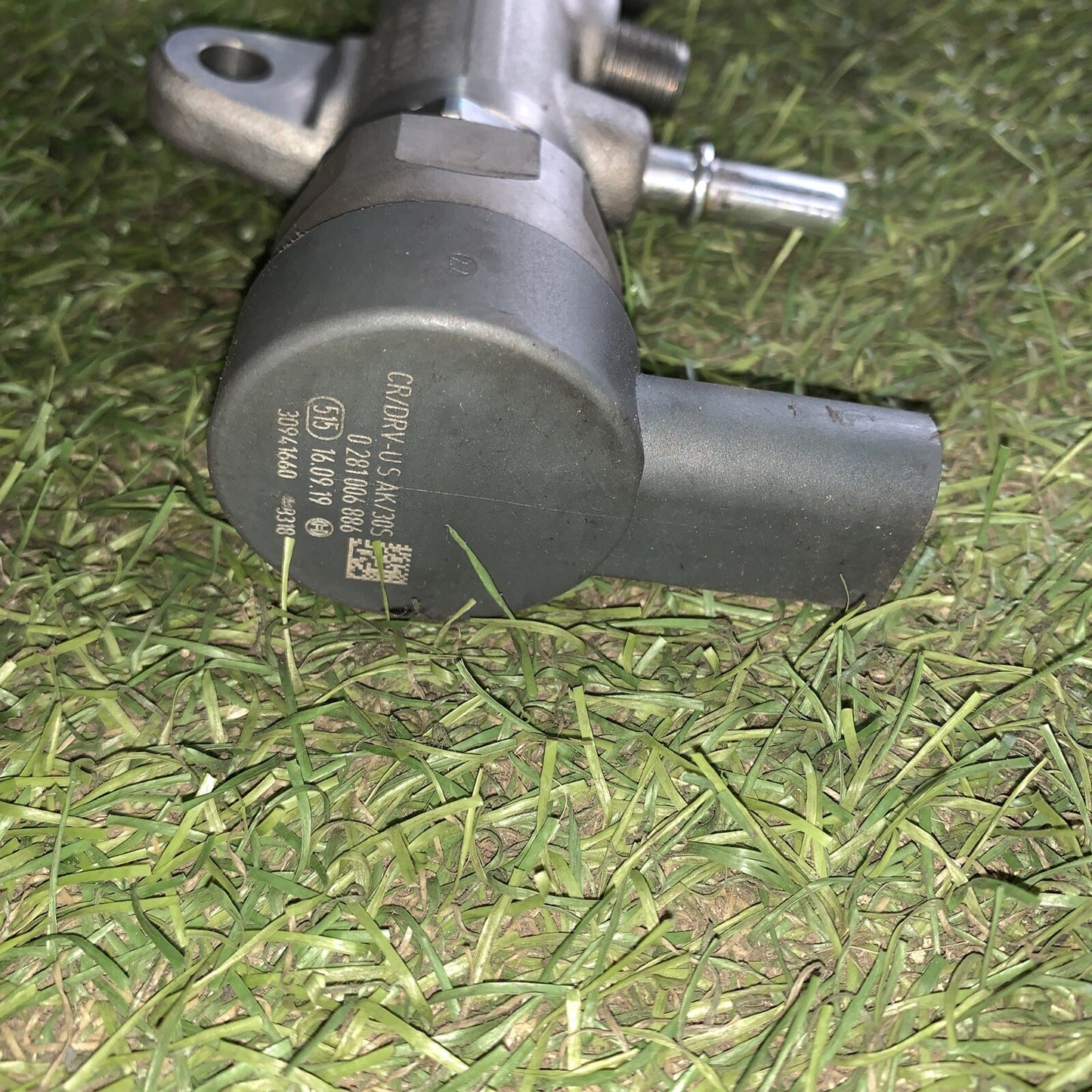 Flauto iniezione carburante BMW G20 G21 320d 0445214371