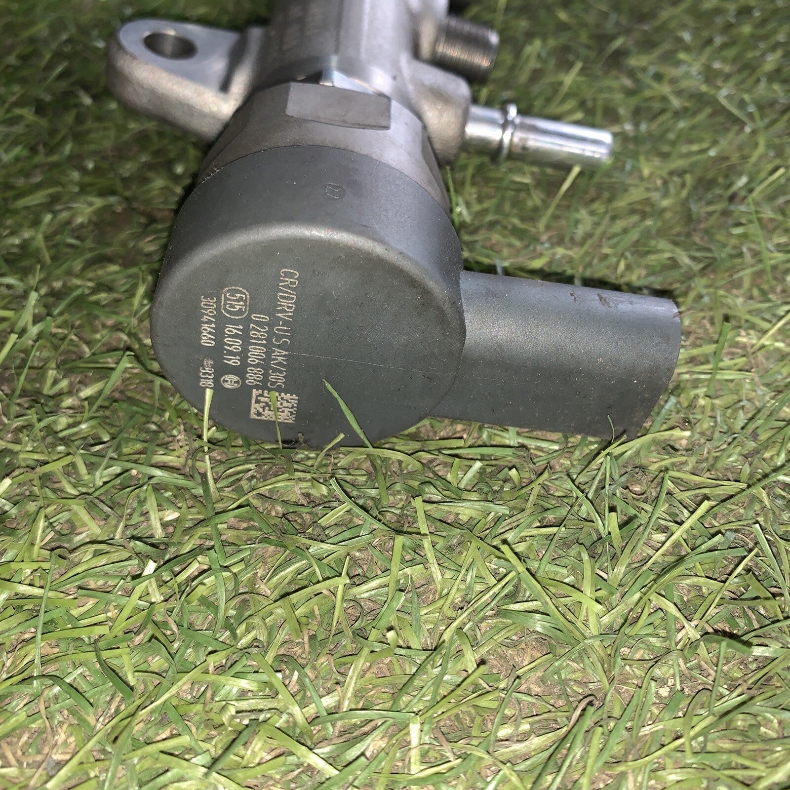 Flauto iniezione carburante BMW G20 G21 320d 0445214371