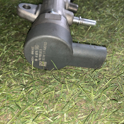 Flauto iniezione carburante BMW G20 G21 320d 0445214371