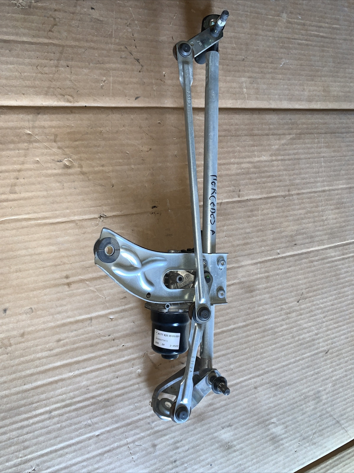 motorino tergicristallo anteriore mercedes classe a 200 w177 Anno 2020