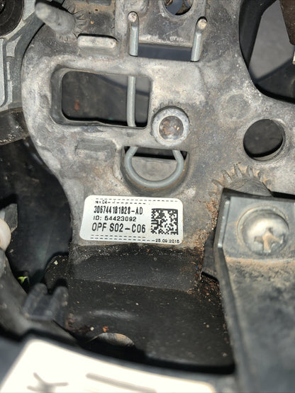 306744181B28-AD VOLANTE TOYOTA Yaris Serie (1416)
