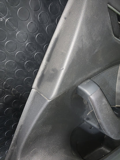 PANNELLO INTERNO PORTIERA POST DX AUDI A3 Serie (8V1) 8V4867306