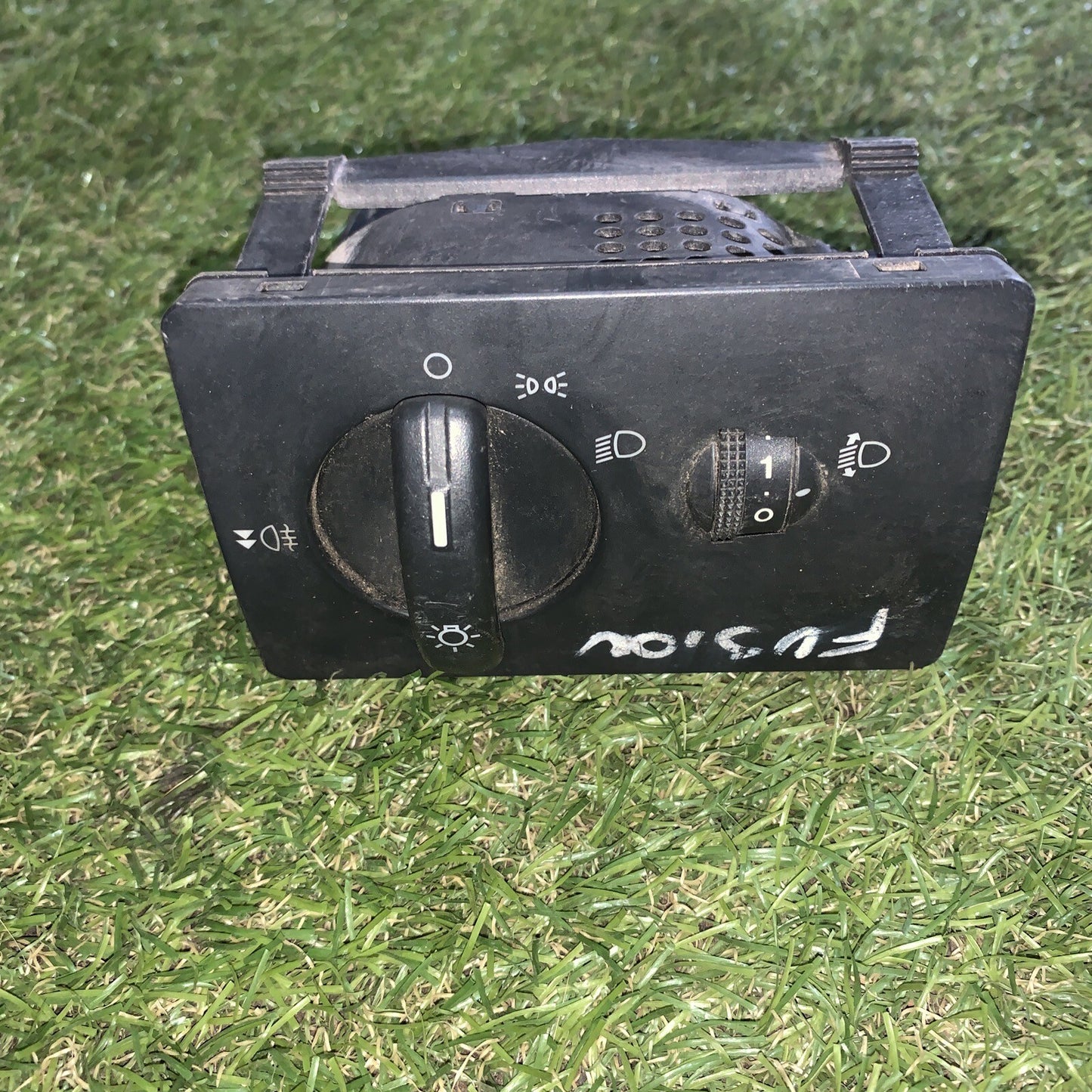 Pulsantiera comando luci Ford Fiesta V- Fusion Dal 2002 al 2008 Cod:6s6t13a024ca