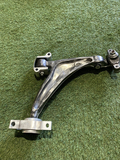 Braccio oscillante anteriore sinistro volvo XC60 2025 2.0 hyrbid 32370924