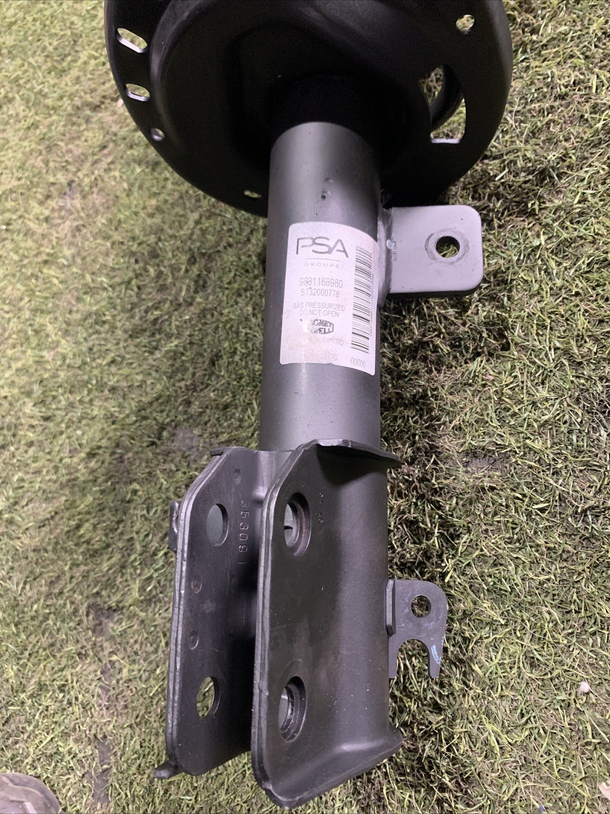 Ammortizzatore Anteriore Destro Peugeot 208 2020 1.5 Diesel 9831168980