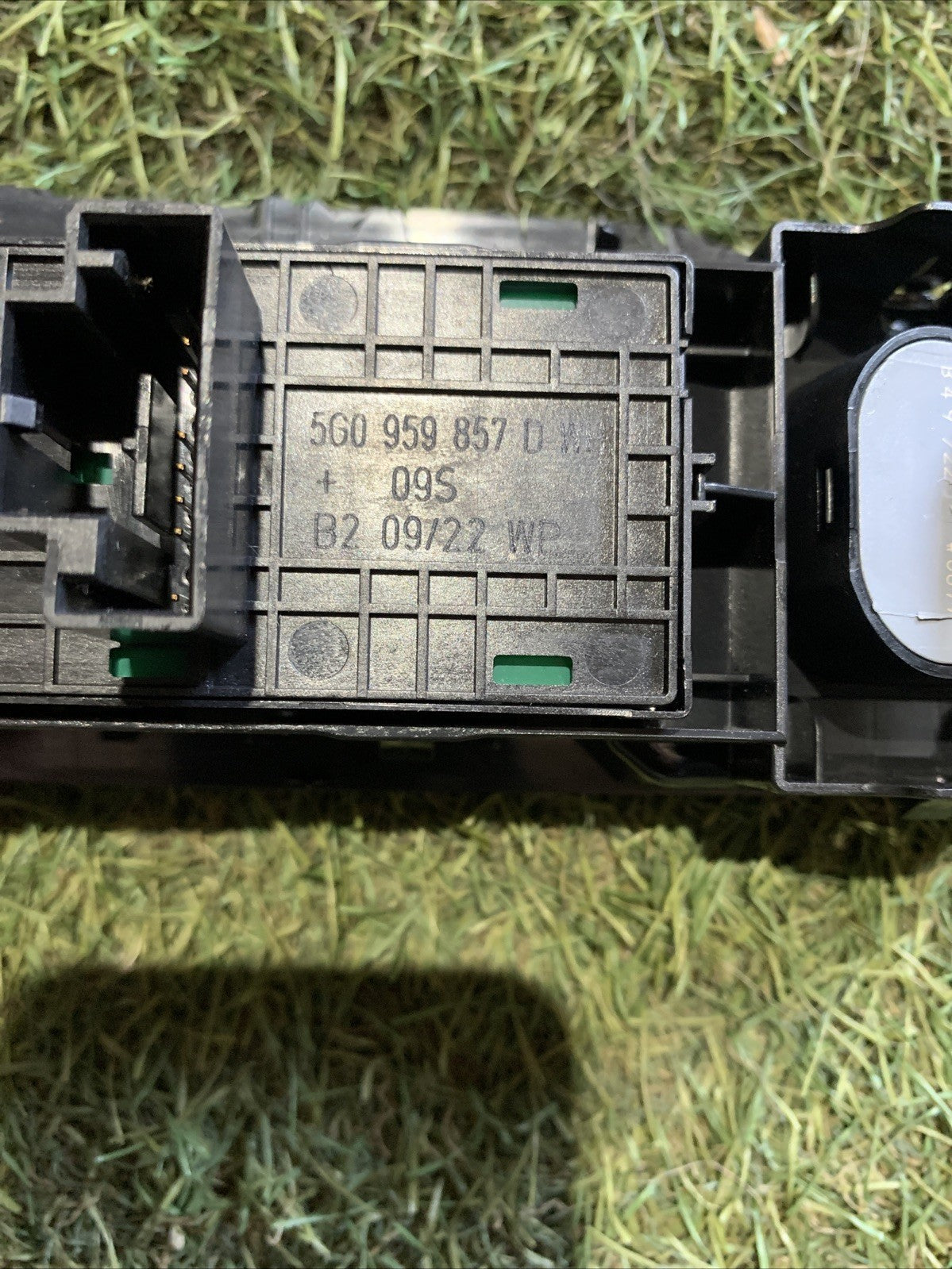 Pulsantiera Alzavetri Anteriore Sinistra Volkswagen Polo 2023 5G0959857D
