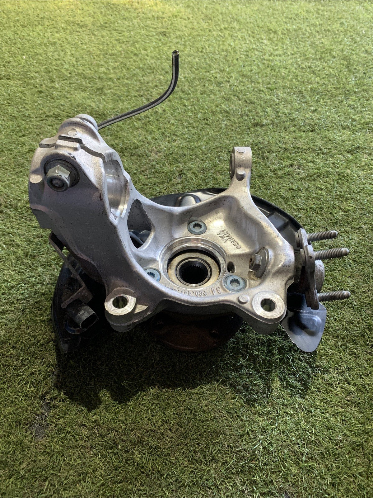 Mozzo Montante Fusello Anteriore Destro Audi Q2 2018 1.6 Diesel 5Q0407258A