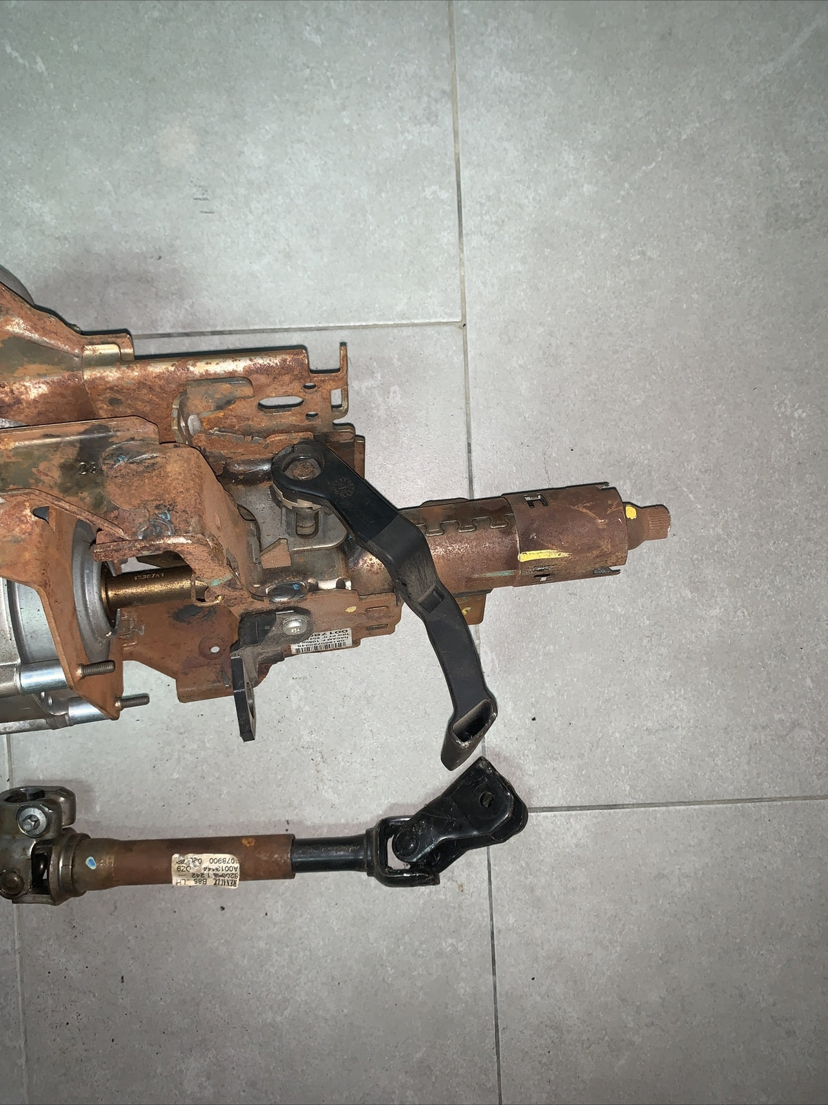 PIANTONE STERZO ELETTRICO RENAULT CLIO 3 SERIE DEL 2007 COD. 8200751237