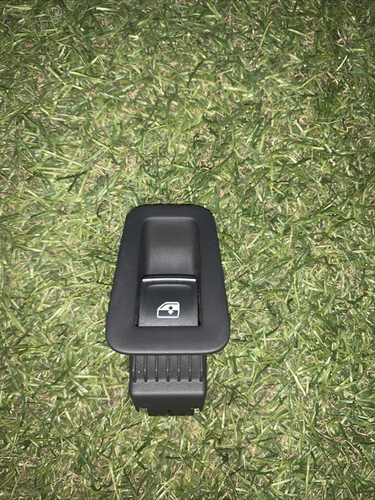 Interruttore Alzavetro Posteriore DX/SX Volkswagen Golf 8 2019 5H0868345