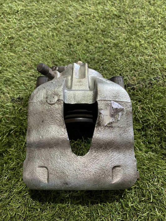 Pinza Freno Anteriore Destra Audi A1 2020 1.0 Benzina 2Q0615124