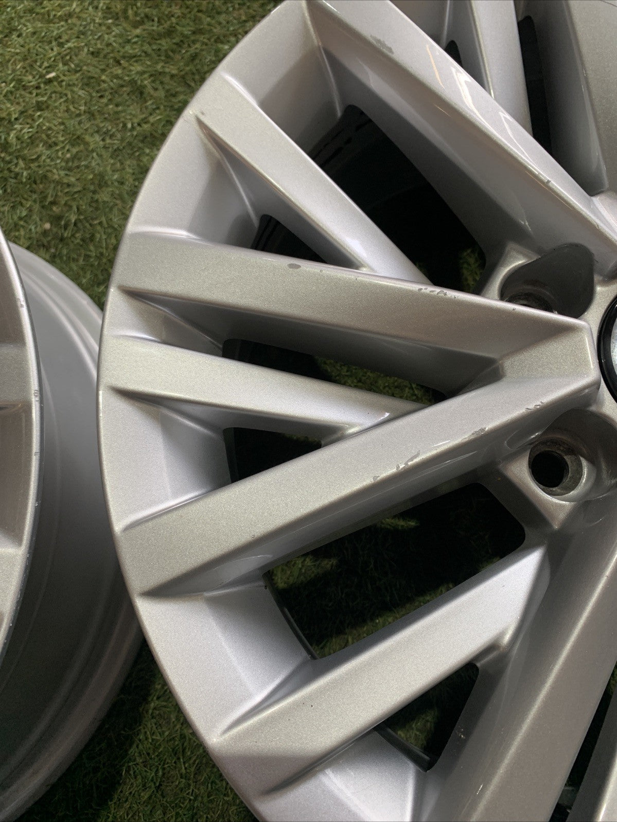 Cerchi In Lega Da 16 Volkswagen T-Roc 2GA601025AA