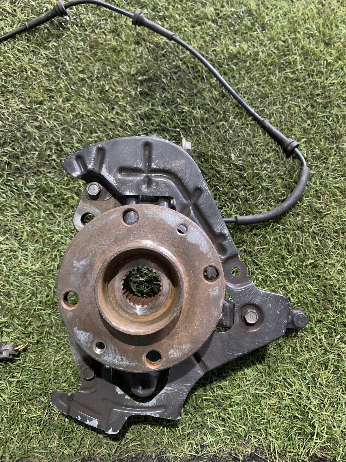 Mozzo Montante Anteriore Sinistro Fiat Panda 312 1.3 Diesel 52018641 (2)