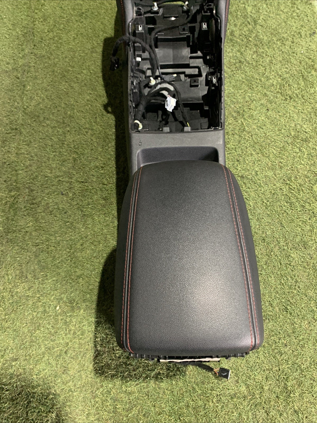 Tappezzeria Completa Sedili Interni Ford Kuga 2022 ST LINE