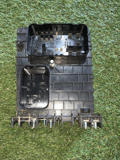 CENTRALINA PORTAFUSIBILI VOLKSWAGEN GOLF V/AUDI A3 2003>2008 1.9 TDI 1K0937124K 