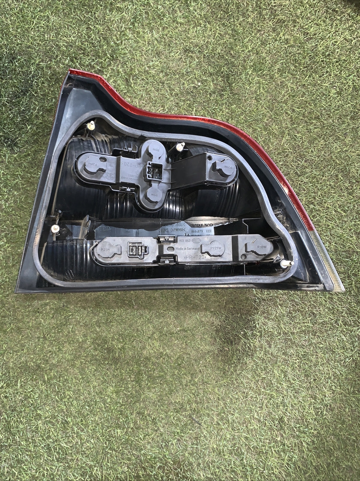 STOP SINISTRO VOLVO S60 1 SERIE 8664079