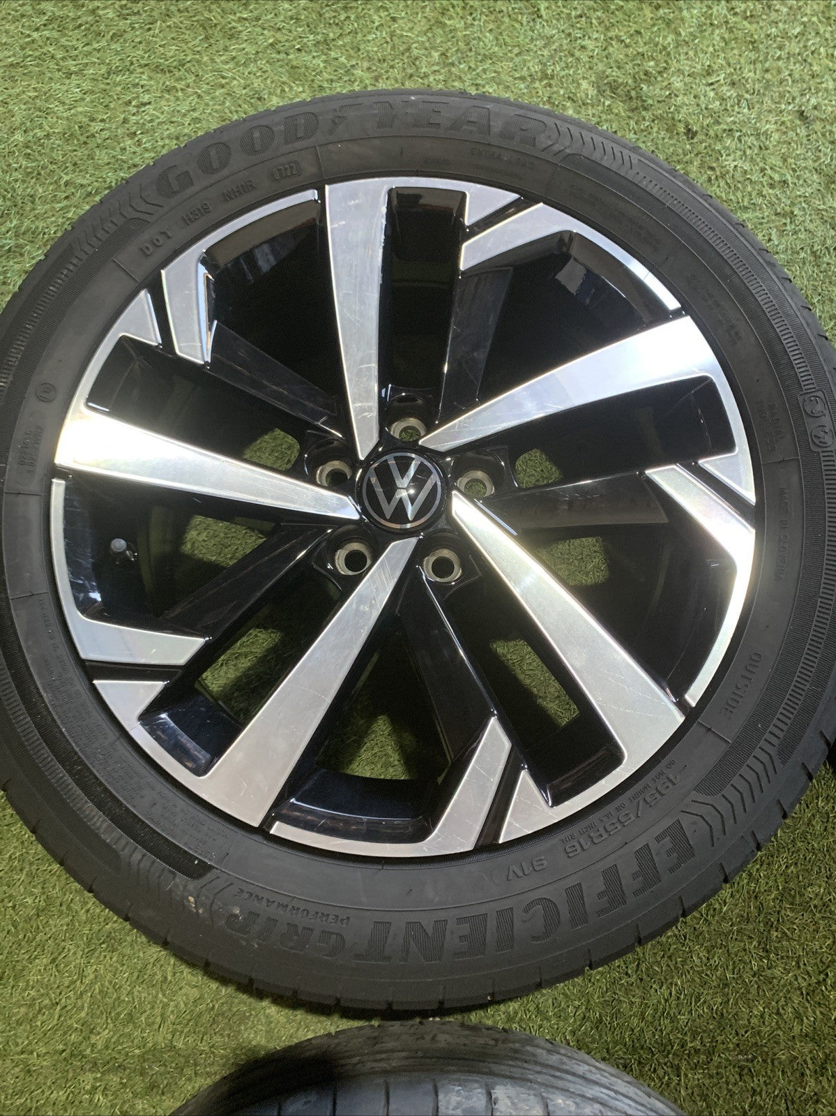 Cerchi In Lega Da 16 Con Gomme Volkswagen Polo 2023 2G0601025T
