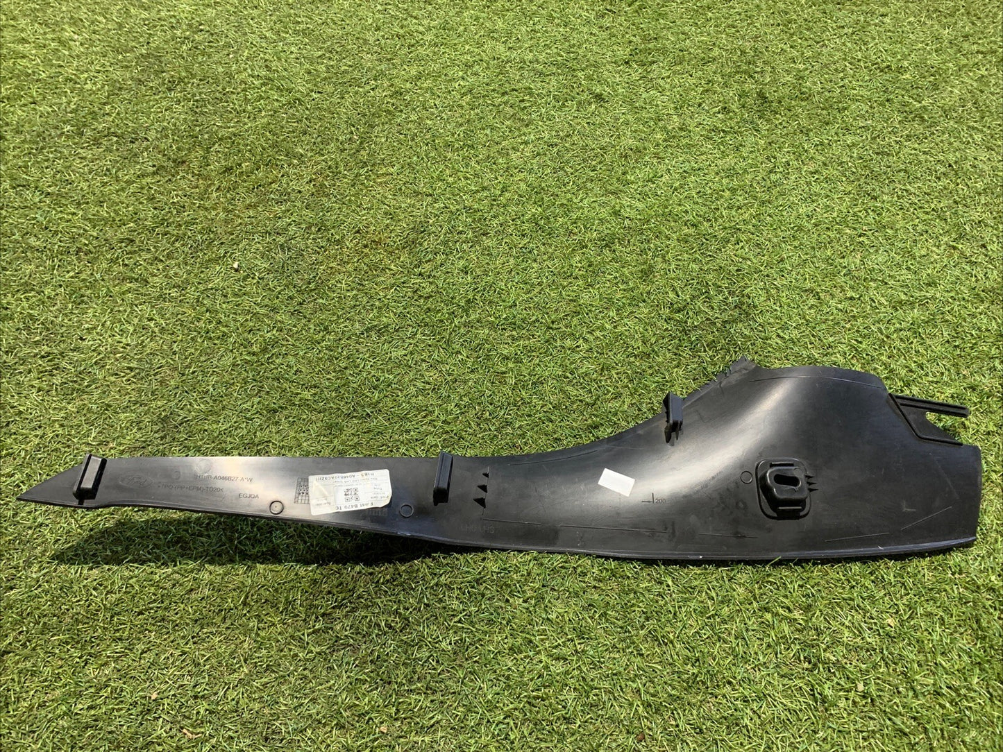 H1BB-A046B27-AC3ZHE RIVESTIMENTO TUNNEL CENTRALE LATO SINISTRO FORD FIESTA 2019