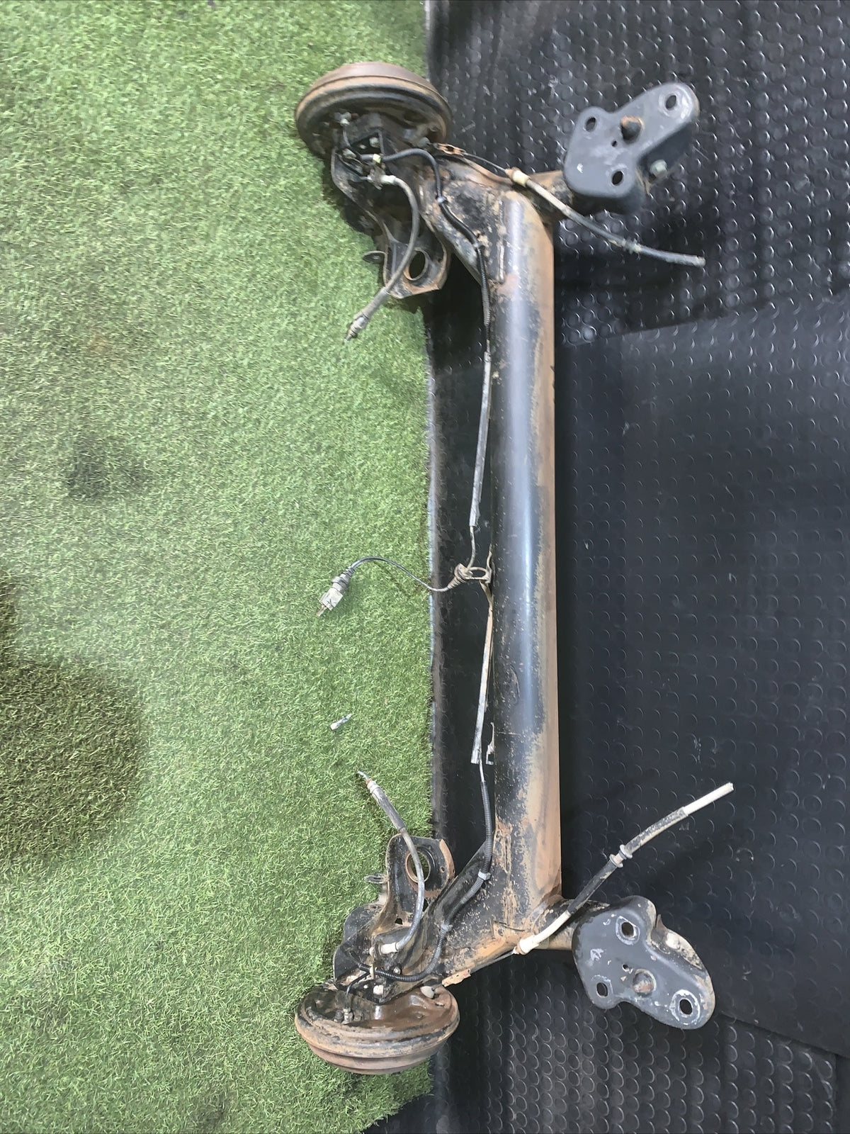 PONTE ASSALE POSTERIORE FORD FIESTA 5 V (01-10) 1.4 TDCI