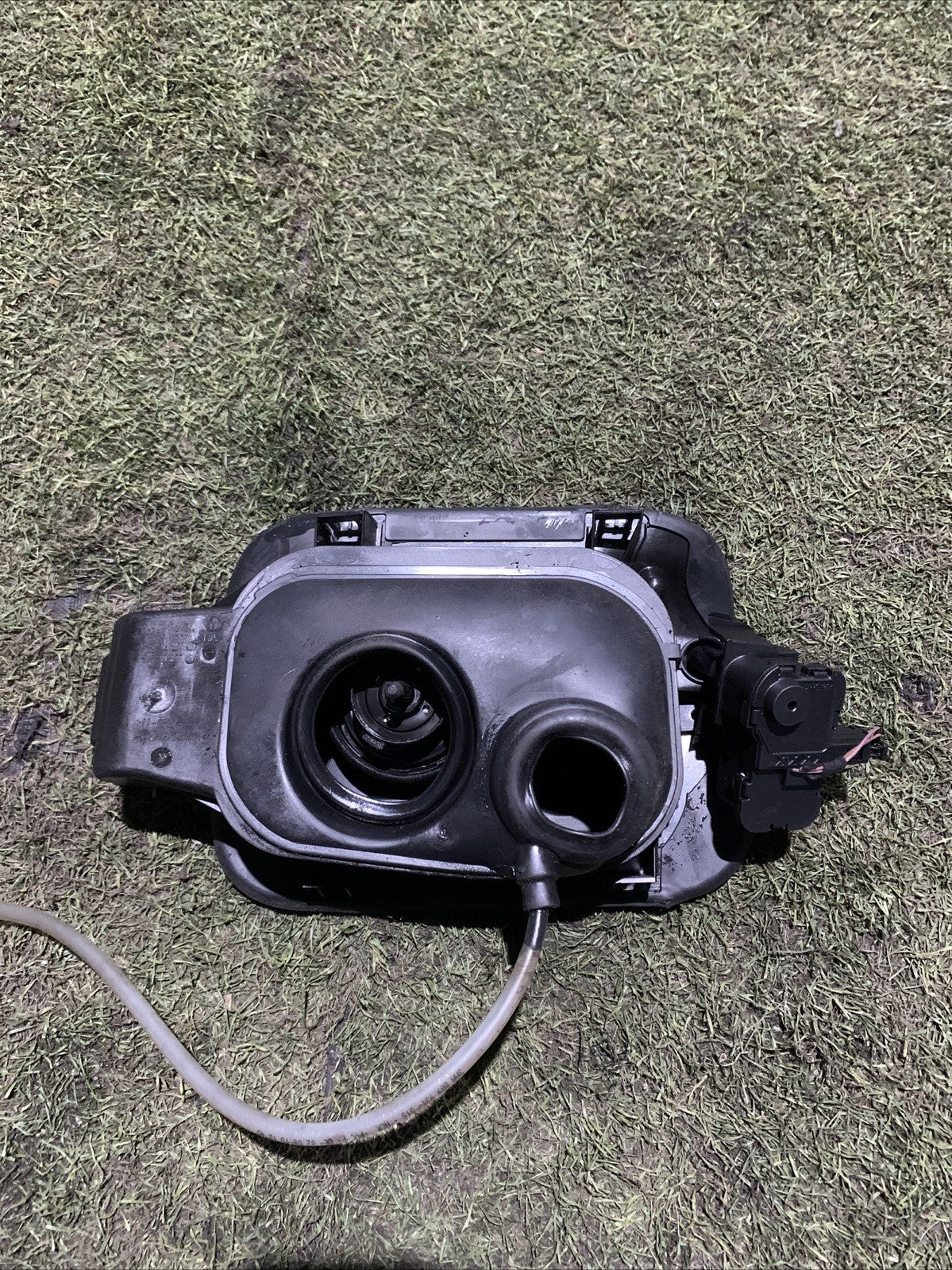Tappo Sportellino Carburante Volkswagen T-Roc 1.6 Diesel 2GA809857
