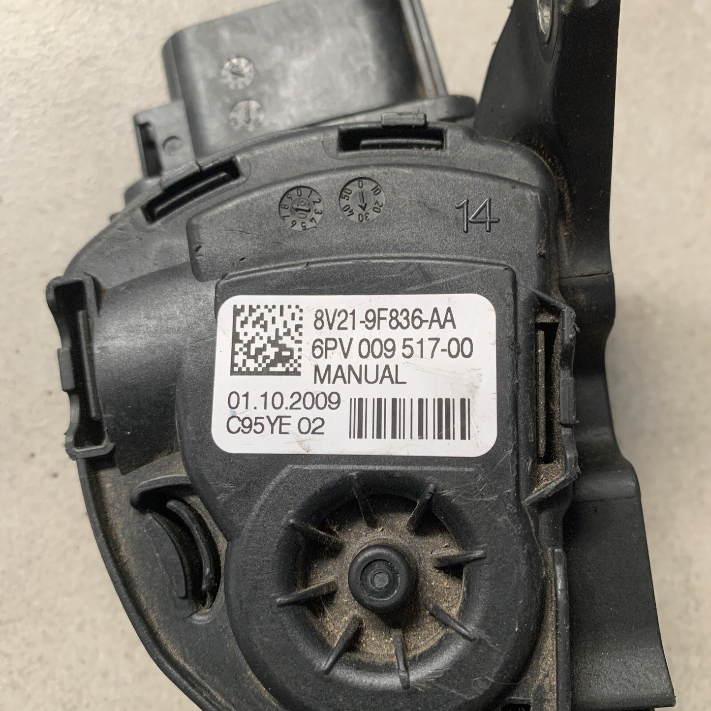 6PV009517-00 PEDALE ACCELERATORE FORD Fiesta 6° Serie