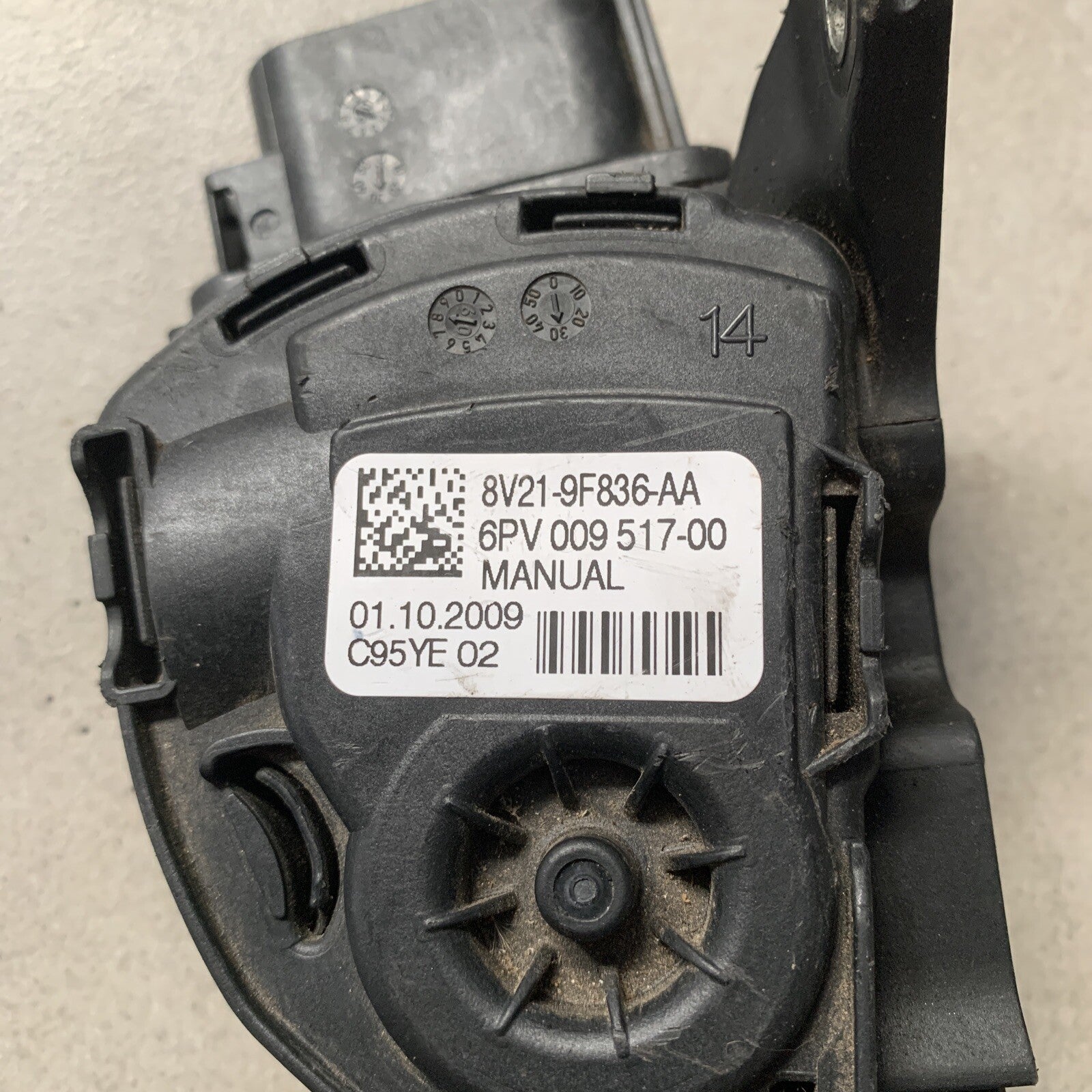 6PV009517-00 PEDALE ACCELERATORE FORD Fiesta 6° Serie