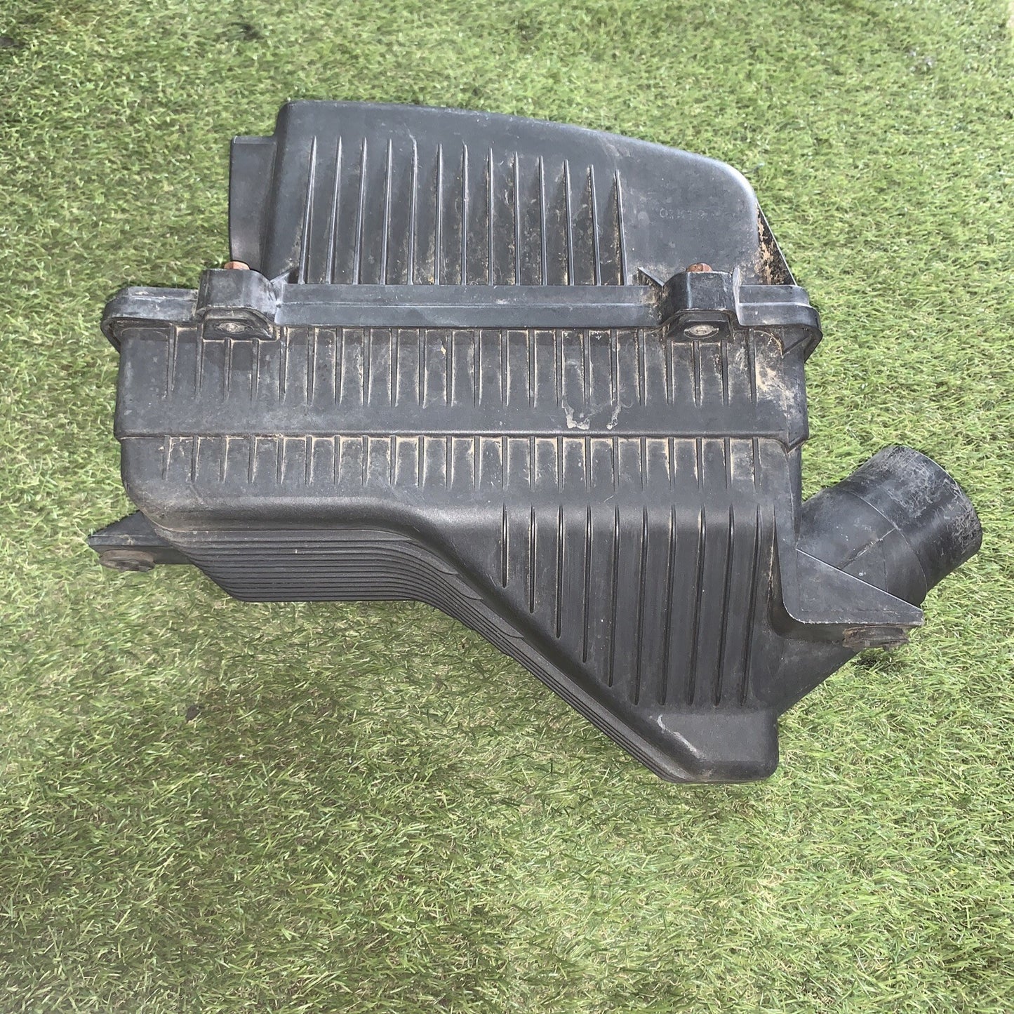 0K55213320 SCATOLA FILTRO ARIA KIA CARNIVAL 2.9 D (2003)