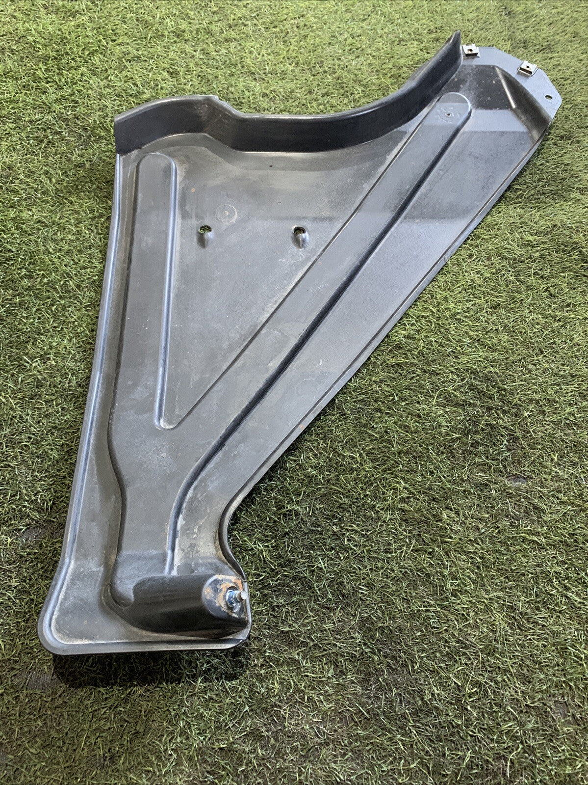 Sotto Scocca Sotto Telaio Posteriore Destra Audi Q7 2016 4M0825219D