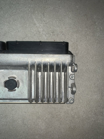 896610U140 // MB2762002422 CENTRALINA INIEZIONE TOYOTA YARIS 2019  5P 1.5B (3/17