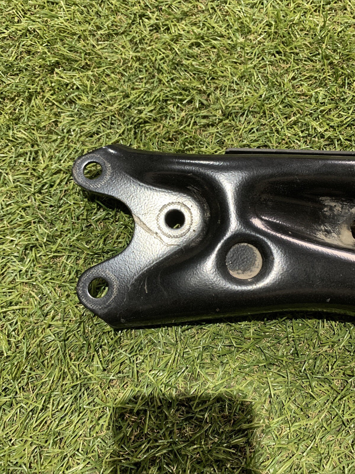 Braccio Oscillante Inferiore Anteriore Sinistro Volkswagen Golf 8 2.0 Benzina 