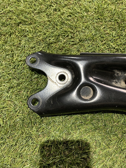 Braccio Oscillante Inferiore Anteriore Sinistro Volkswagen Golf 8 2.0 Benzina 