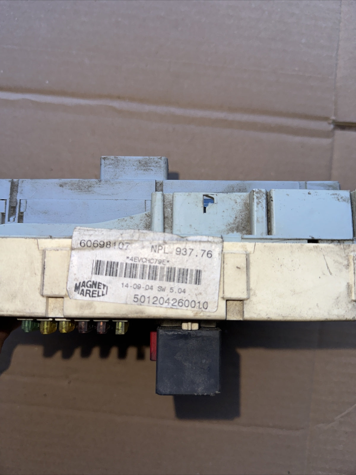 60698107 CENTRALINA PORTA FUSIBILI BODY COMPUTER ALFA ROMEO 147