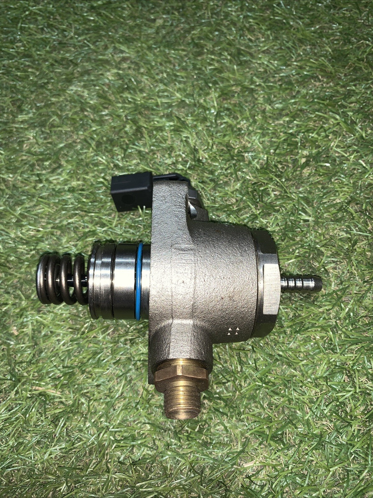 Pompa Carburante Volkswagen Golf 7 R 2.0 300 CV 06L127025N