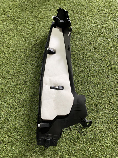 RIVESTIMENTO INTERNO INFERIO MONTANTE POSTERIORE LATO SINISTRO VOLKSWAGEN GOLF 8