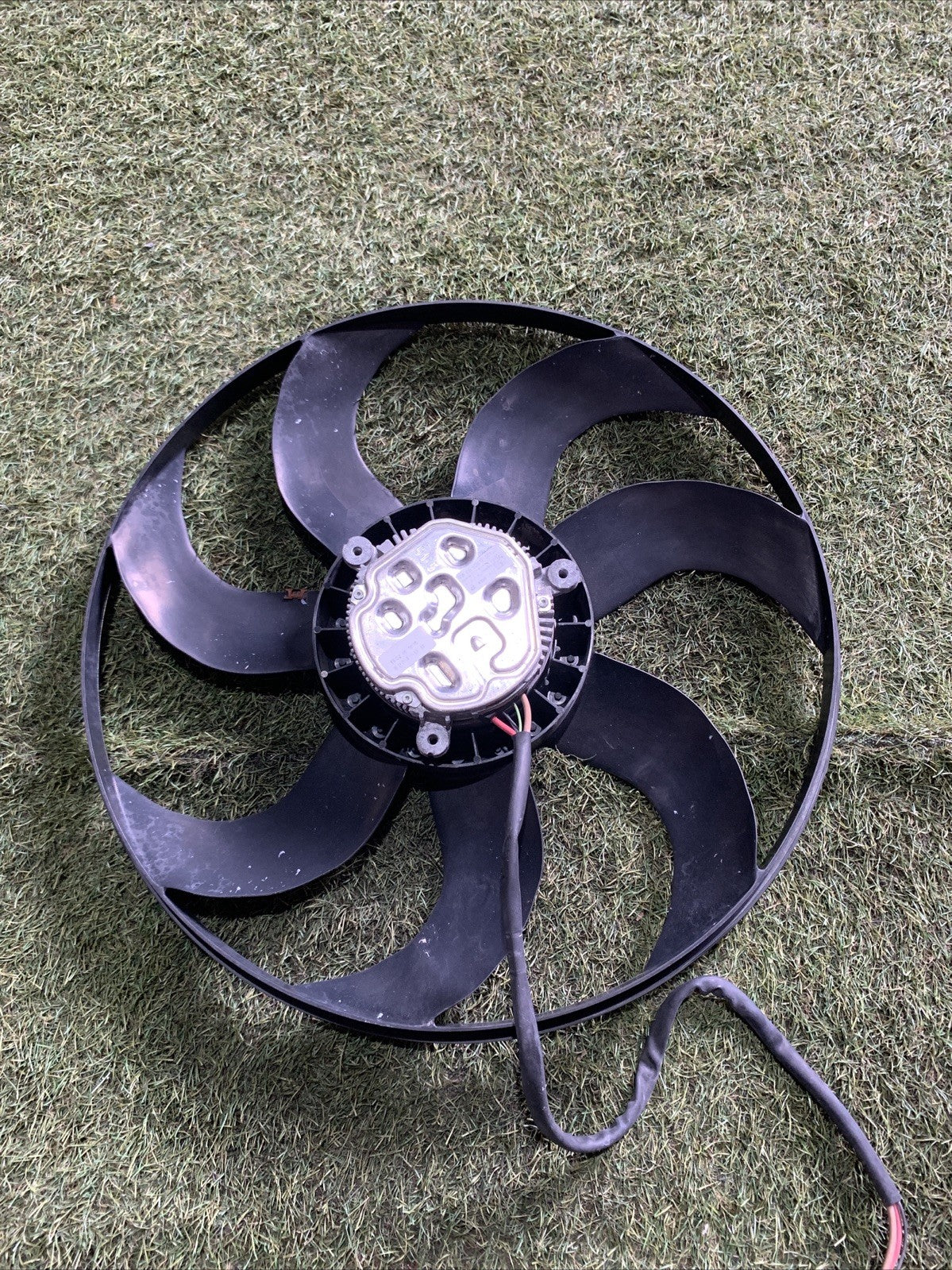 Elettroventola Radiatore Volkswagen Golf 7 5Q0121203DE